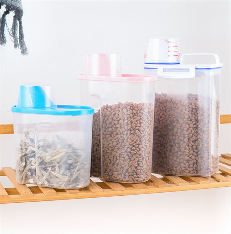Dog Grain Bucket Cat Grain Bucket Sealed Moisture-proof Plastic Pet Grain Storage Bucket Grain Rabbit Grain Storage Tank Hamster Grain Storage Bucket