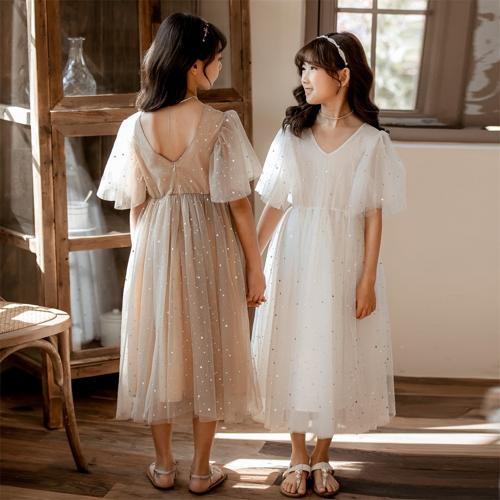 Новое платье для девочек с коротким рукавом и V-образным вырезом, звездное платье принцессы, звук при движении, родительский наряд, новая коллекция
