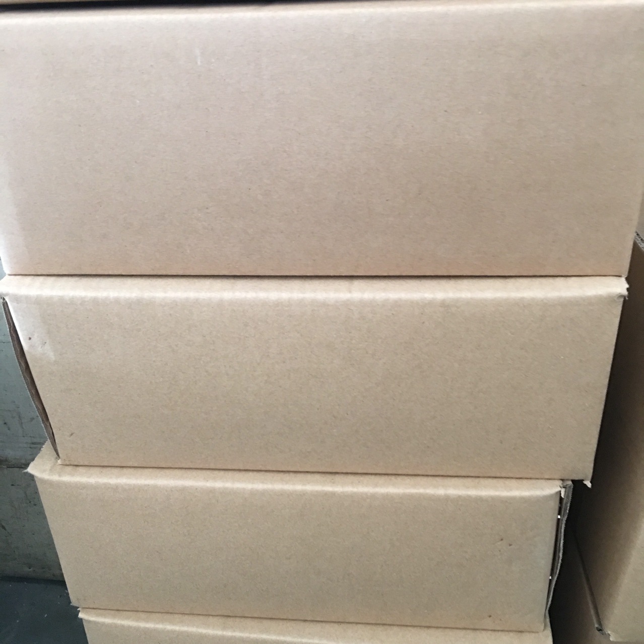 Manufacturers supply car tire zinc alloy yellow valve core, battery car, motorcycle valve core