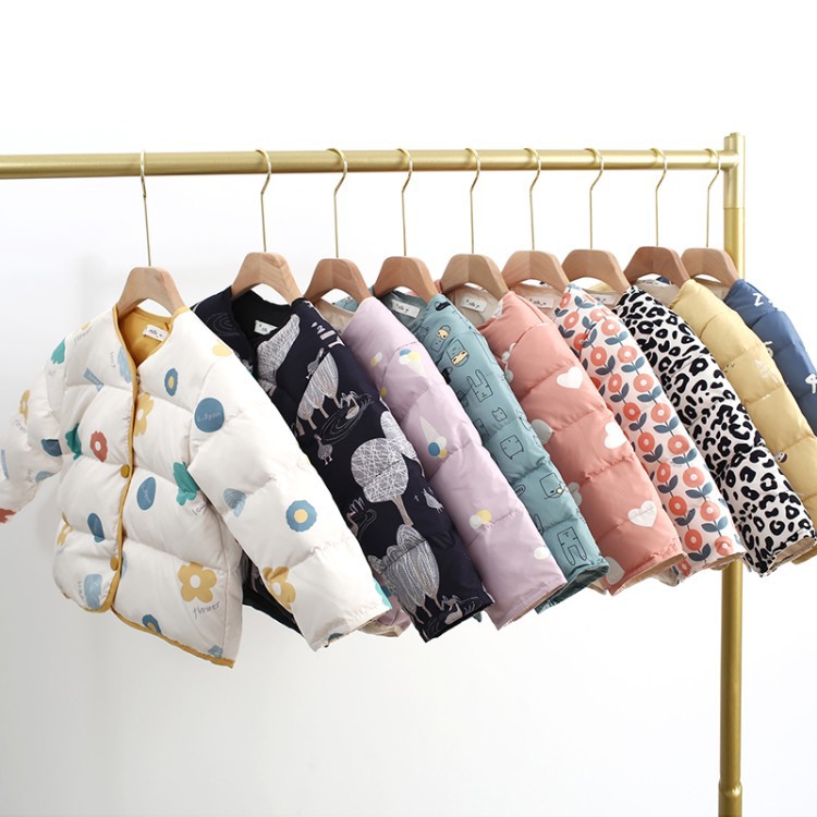 Children's down jacket 2020 new arrival medium and small children's western style Korean style lightweight winter girls' coat Boys' winter fashion