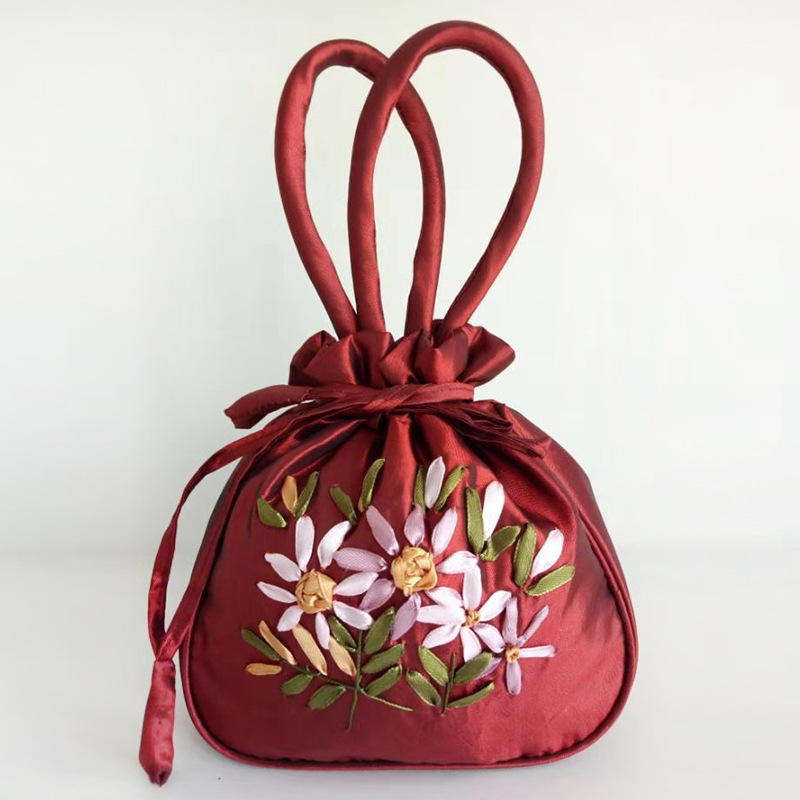Chinese Style Hanfu Bag Women's Embroidered Sachet Antique Handbag Embroidered Middle-aged and Elderly Women's Mummy Bag