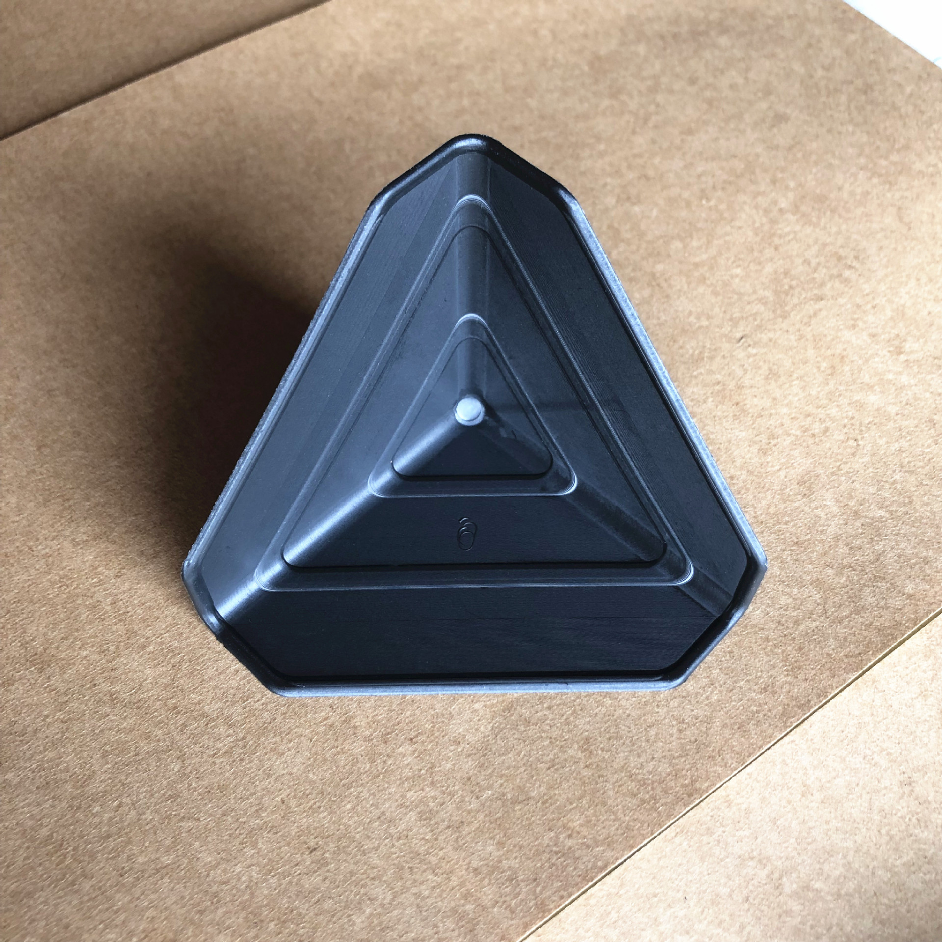8cm carton packaging plastic protective corner furniture packaging anti-collision three-side plastic corner packaging good toughness Black in stock