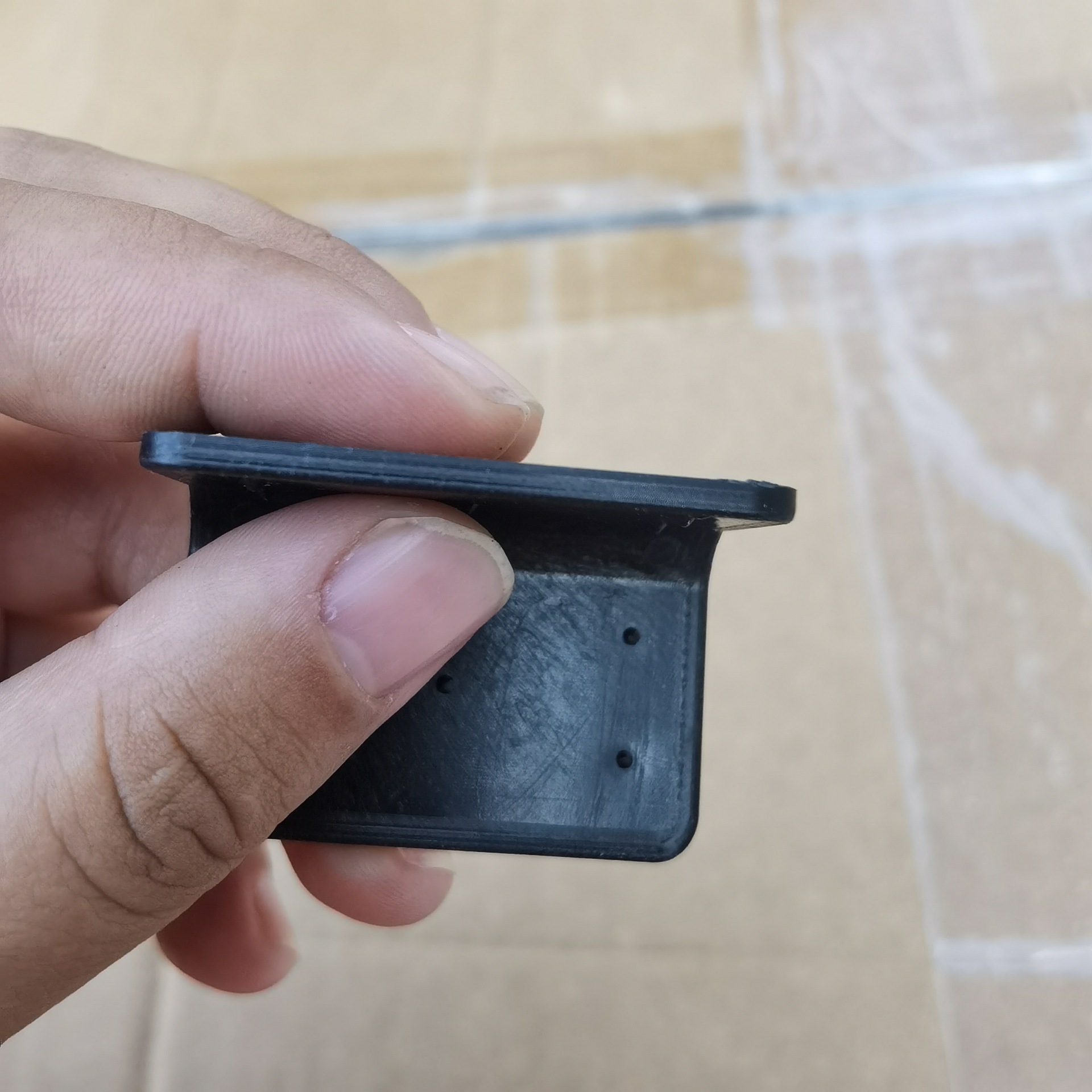 Packing Carton PLastic Corner Protector Thickeneded L-shaped PLate Stone PLastic SteeL BeLt Non-sLip Fixed Edge Protector Factory Direct SaLes