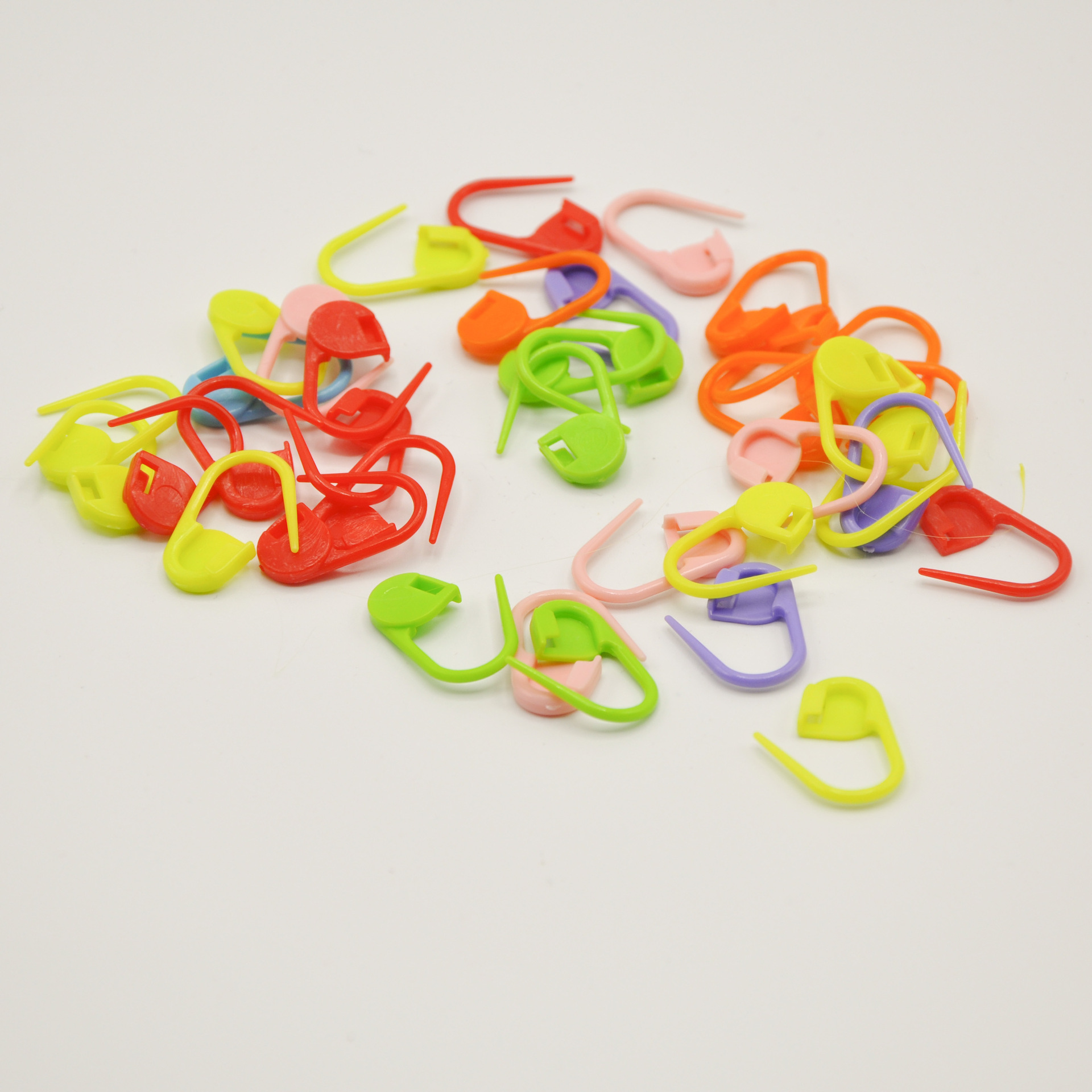 Color plastic buckle pin Mark Buckle handmade DLY tool needle sweater Mark pin wholesale multi-color optional