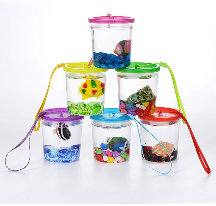 With portable Betta cup jellyfish Cup wholesale insect children's toys ornamental small fish box turtle box