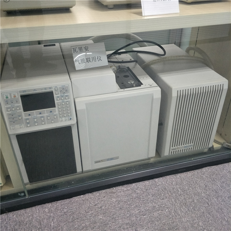 Second-Hand Varian Cp3800-2200 Gas Chromatograph Detection and Analysis