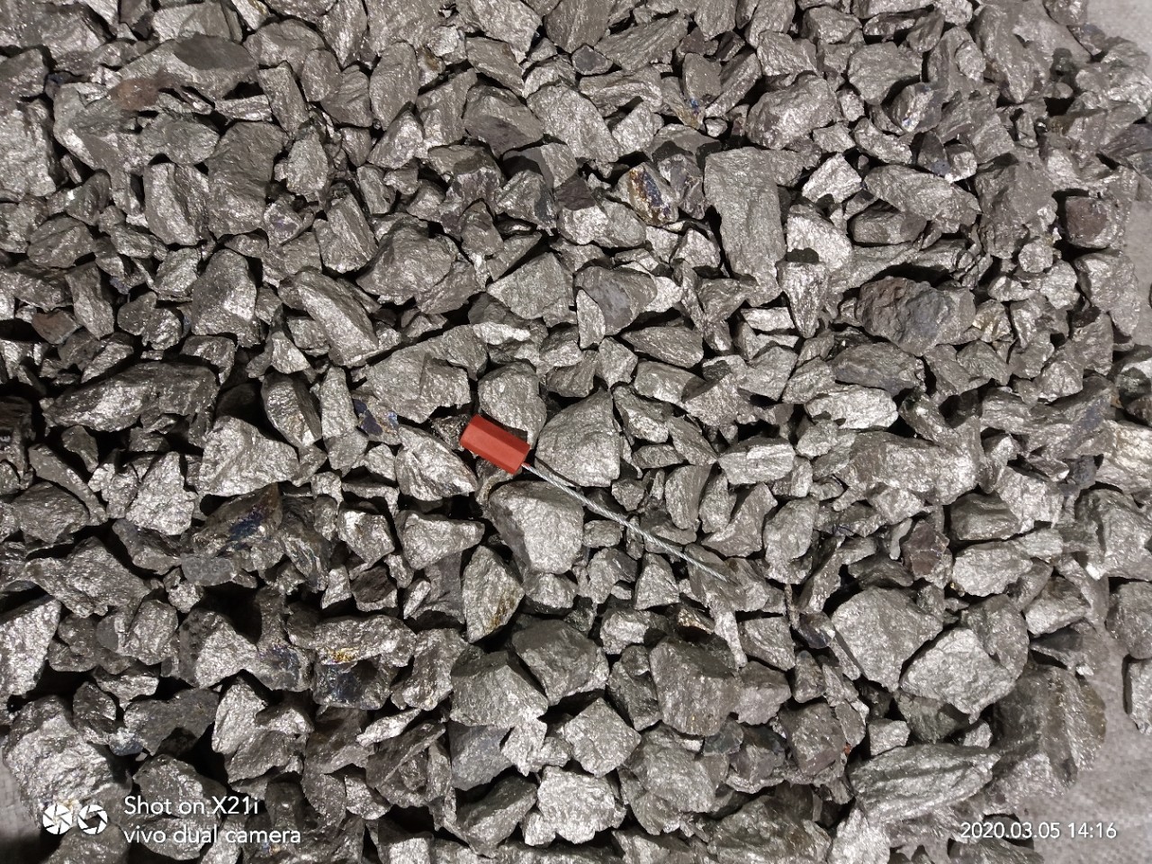 Sell Niobium Iron for Precision Casting, Niobium Iron Imported from Brazil Is Heat-Resistant