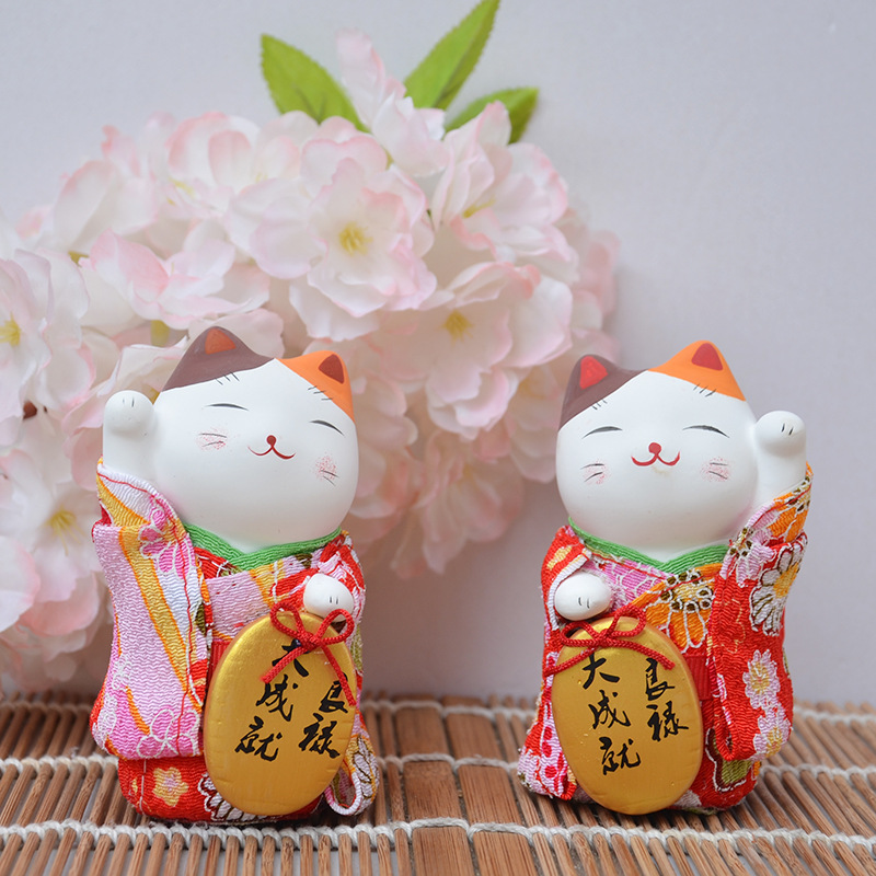 Japanese Cute Kimono Lucky Cat Car Ornaments Small Opening housewarming wedding gift creative izakaya decoration
