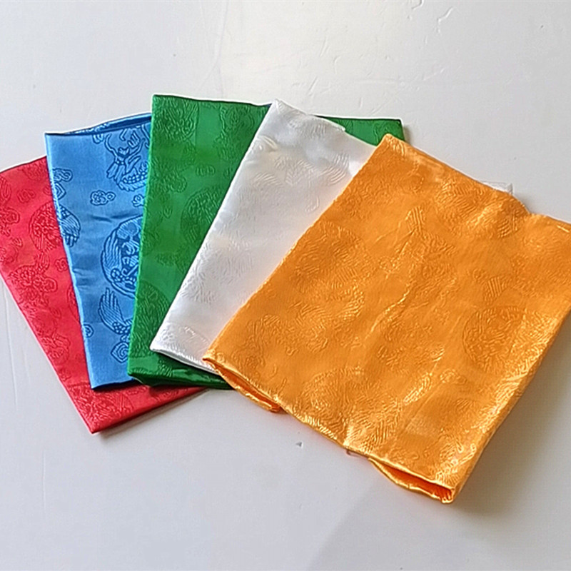 Оптовая продажа буддийских принадлежностей в большом количестве от фабрики Пэнфэй Хада, фабрика Лунфэн Хада, пятицветный Хада