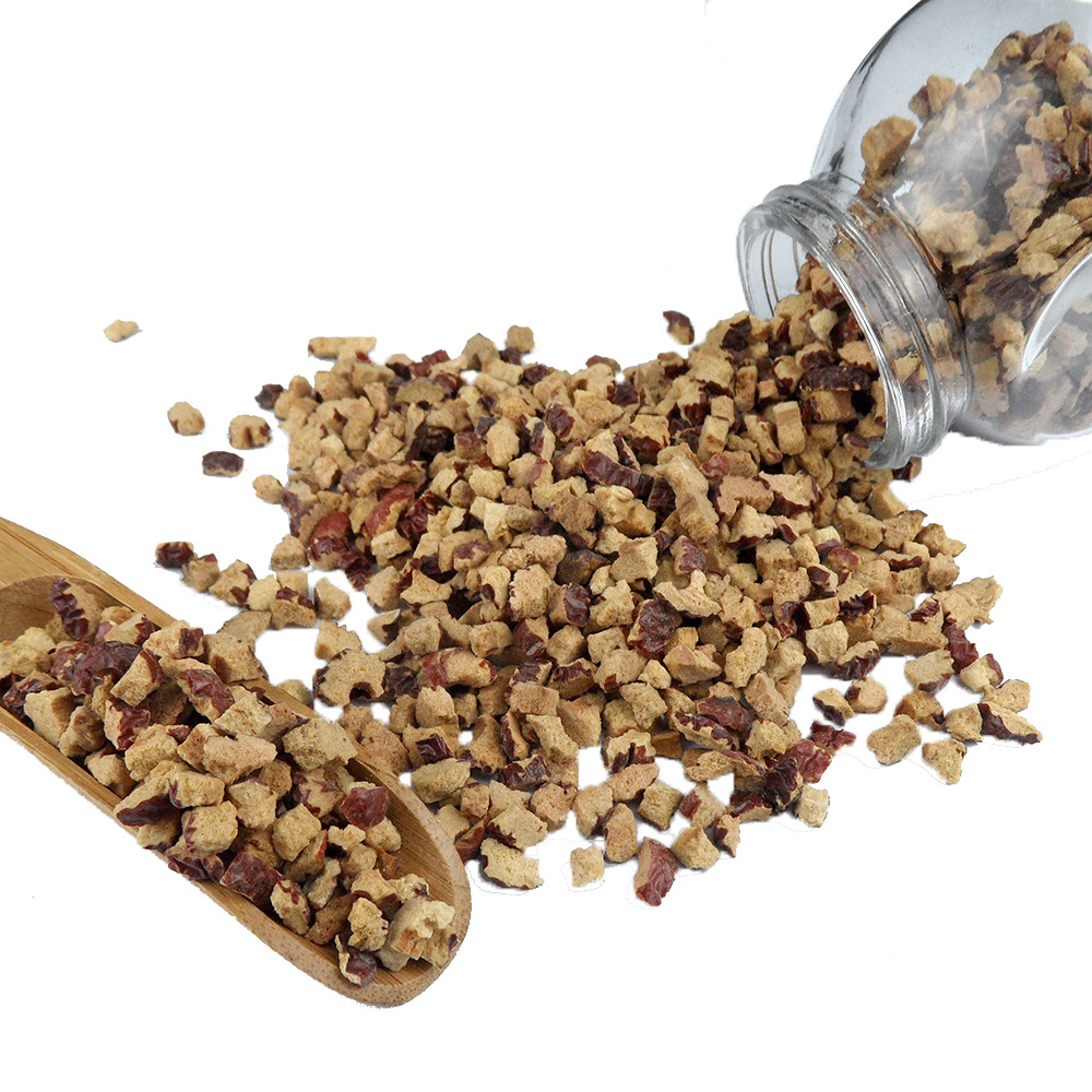 Manufacturers of Origin supply non-nuclear simple particles uniform 5 * 6mm gray jujube diced red jujube dried particles