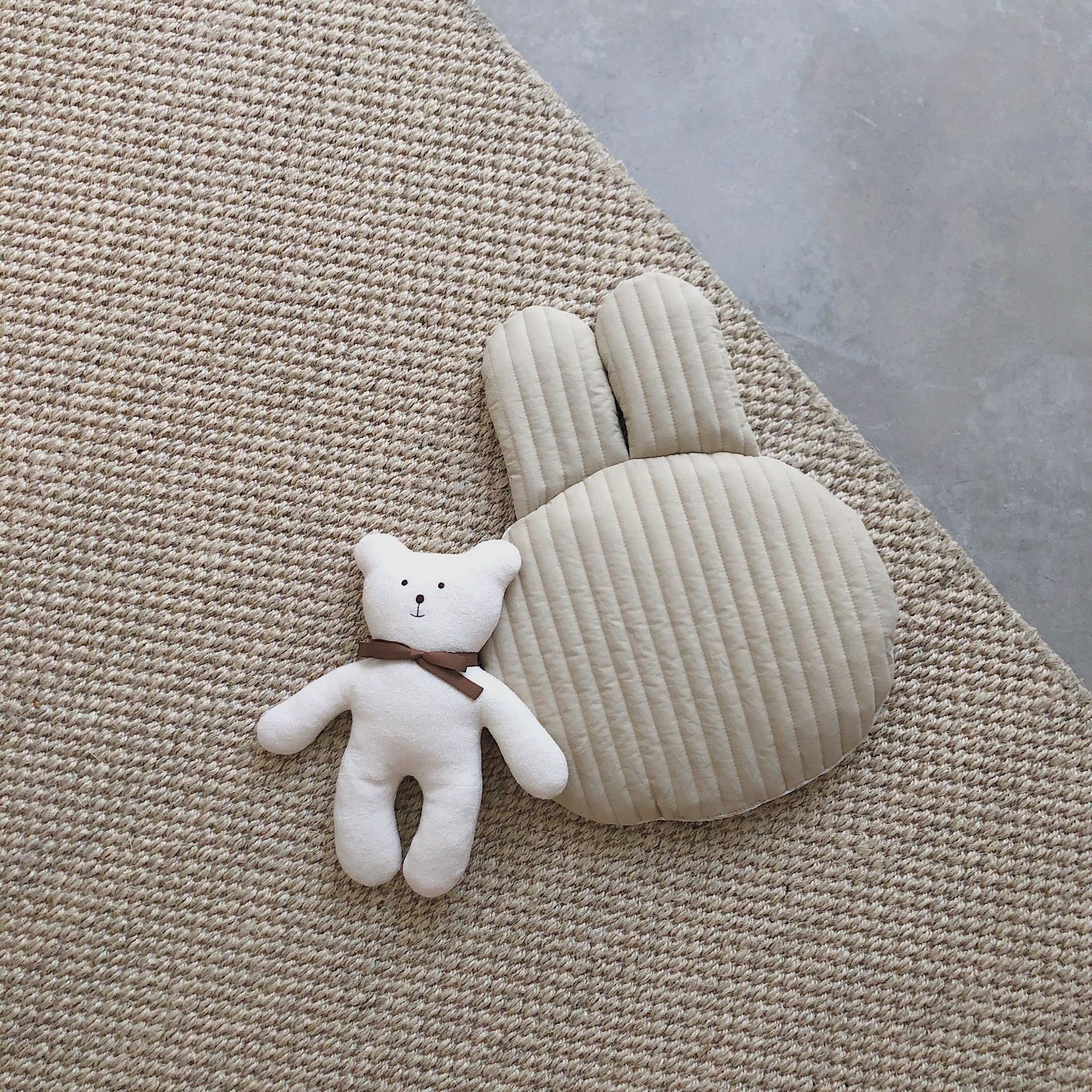 Ins Style Korean Quilted Pillow Newborn Cute Flat Pillow Baby Breathable Cotton Rabbit Bear Baby Pillow
