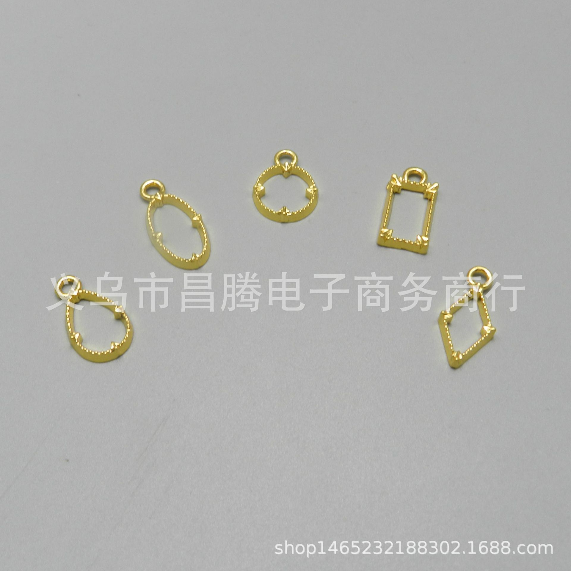 Color-preserving simple geometric uv epoxy frame resin glue metal hollow frame diy jewelry accessories handmade material