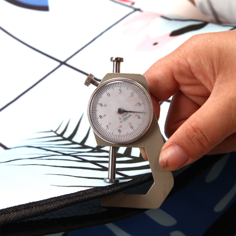 Outdoor Moisture-Proof Mat Thickened Outdoor Picnic Mat Picnic Cloth Floor Mat Portable Waterproof and Moisture-Proof Beach Lawn Mat