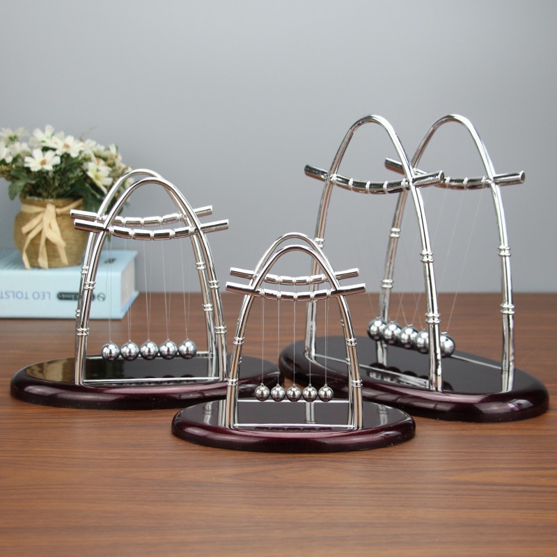 Factory wholesale classic balance touch Newton pendulum stainless steel metal billiard ball permanent chaos ornaments Christmas gifts