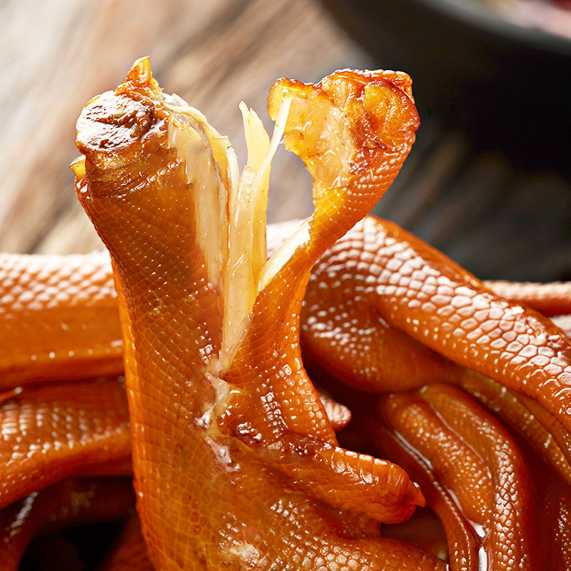 Longyan tulou steamed duck feet Fujian specialty crispy duck feet spicy flavor Internet Celebrity Snack snack casual braised food