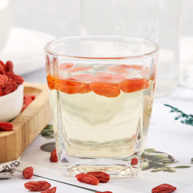 Factory wholesale generation of dried sulfur-free medlar Ningxia medlar bulk 500g postage new large red medlar tea