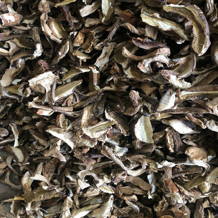 Yunnan source factory direct supply White beef liver delicious Boletus B goods hot pot soup bottom natural wholesale large quantity from