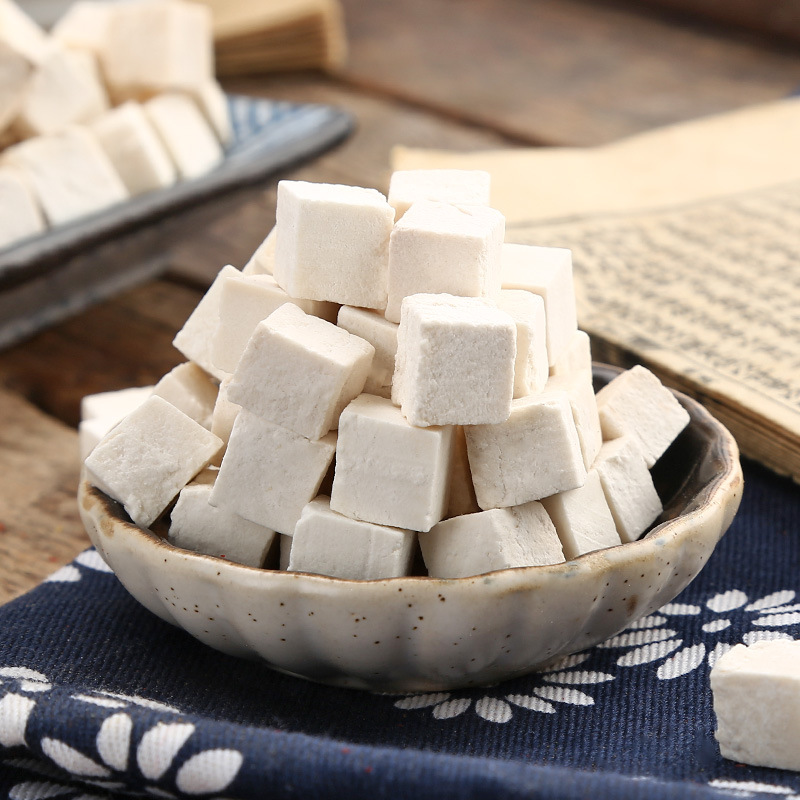 Wholesale Yunnan New Edible Poria Cocos Bulk 500g Sulfur-Free Genuine Good Goods White Poria Cocos Center Diced Chinese Medicinal Materials