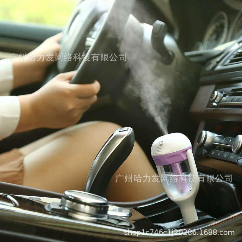 Car humidifier mini cigarette lighter car spray humidifier aromatherapy air purifier creative gift manufacturer