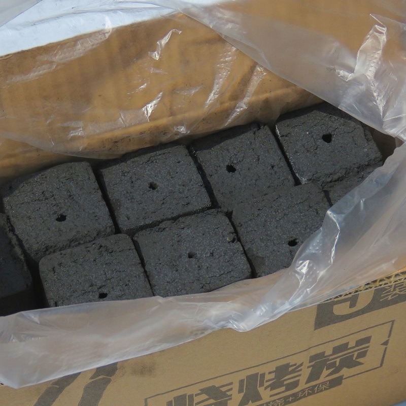 Barbecue Charcoal Charcoal Bamboo Charcoal Machine-Made Charcoal Household Heating Charcoal Smokeless Charcoal Fruit Charcoal Barbecue Carbon Manufacturer Wholesale Around the Stove