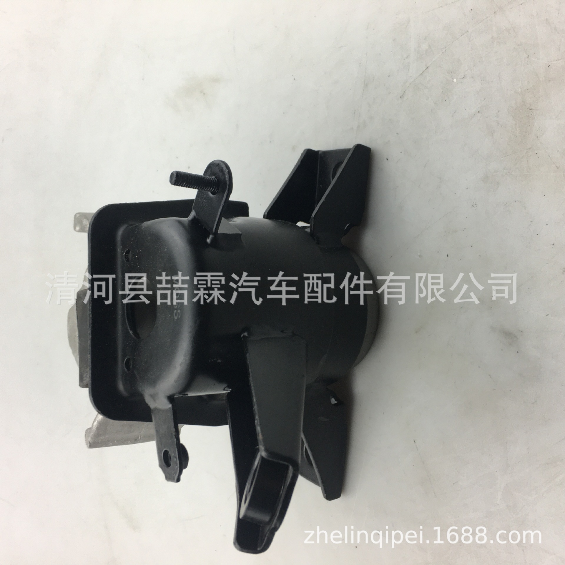 Production and processing are suitable for Toyota engine bracket 12305-28230 foot glue
