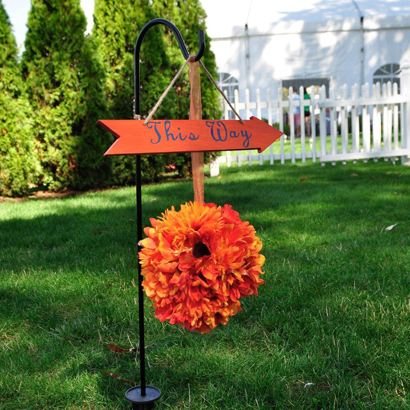 Iron Solar-Powered Garden Shepherd Hook Outdoor Decoration Lawn Stake Craft for Yard and Garden