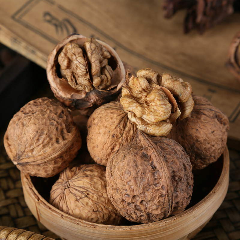 The Base Supplies Fresh Crispy Walnuts from Yunnan, Yangbi Original Raw Walnuts, 2025 New Crop, Loose-Packed Walnuts, 2.5kg / Box