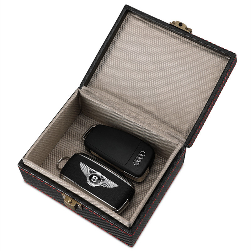 in stock small size carbon fiber foreign trade explosion car key signal shielding box RFID mobile phone signal radiation protection box
