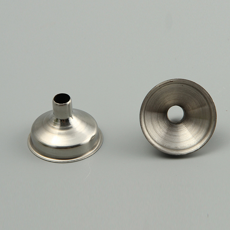 Manufacturer Wholesale Stainless Steel Small Funnel, Original Matching Funnel for Wine and Oil, Household Direct Supply, Cross-Border