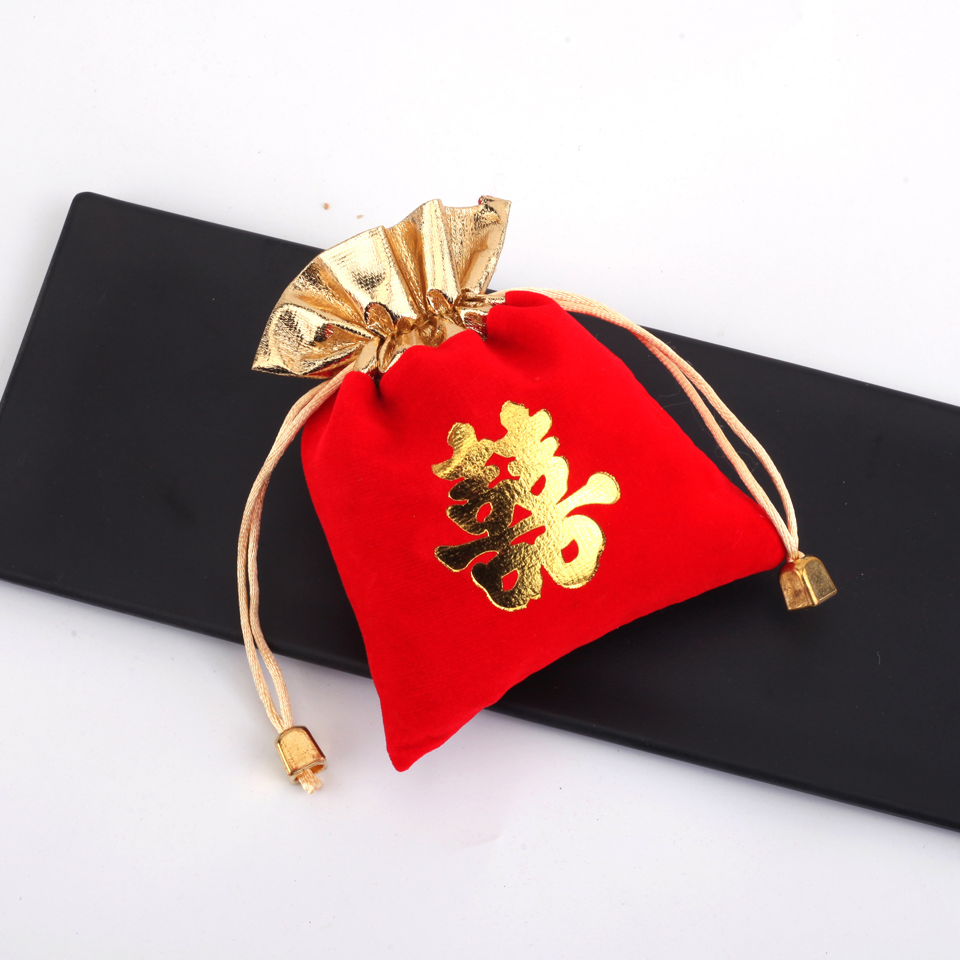 Bag bag wholesale red velvet bag pull strap jewelry bag Buddha beads lucky bag brocade bag play hand string velvet bag