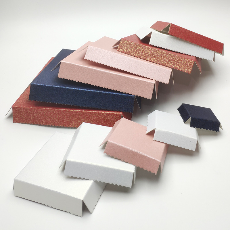 Transparent box paper holder hot sale multi-color paper holder small fresh base baking packaging white cardboard bottom holder universal transparent box