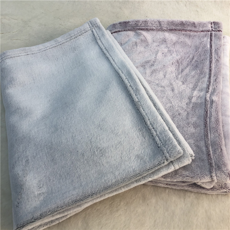 Children's Blanket Gift Small Blanket Pet Blanket Pet Knee Blanket Shoulder Blanket Multi-functional Small Blanket