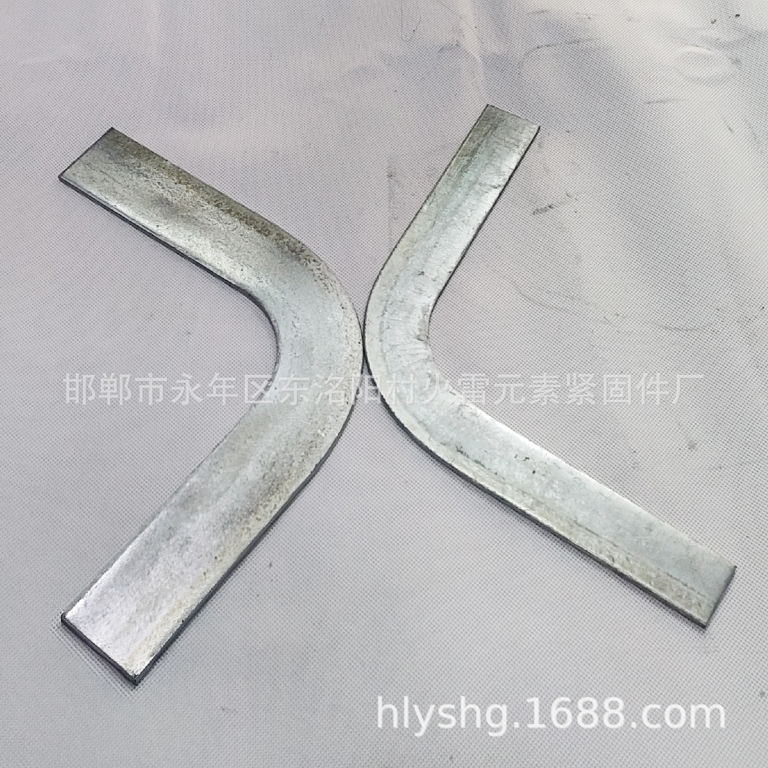 Hebei factory galvanized flat iron elbow 90 degree right angle 40x 4 grounding lightning protection Horizontal Elbow