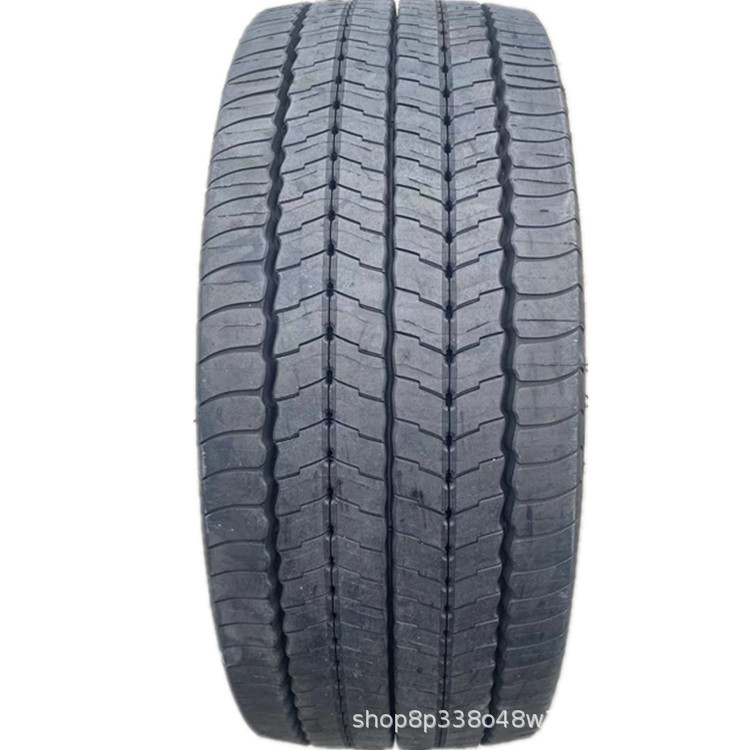 Michelin Tire 215/75R17.5 235/75R17.5 265/55R17.5 Special for High-end Medium Bars