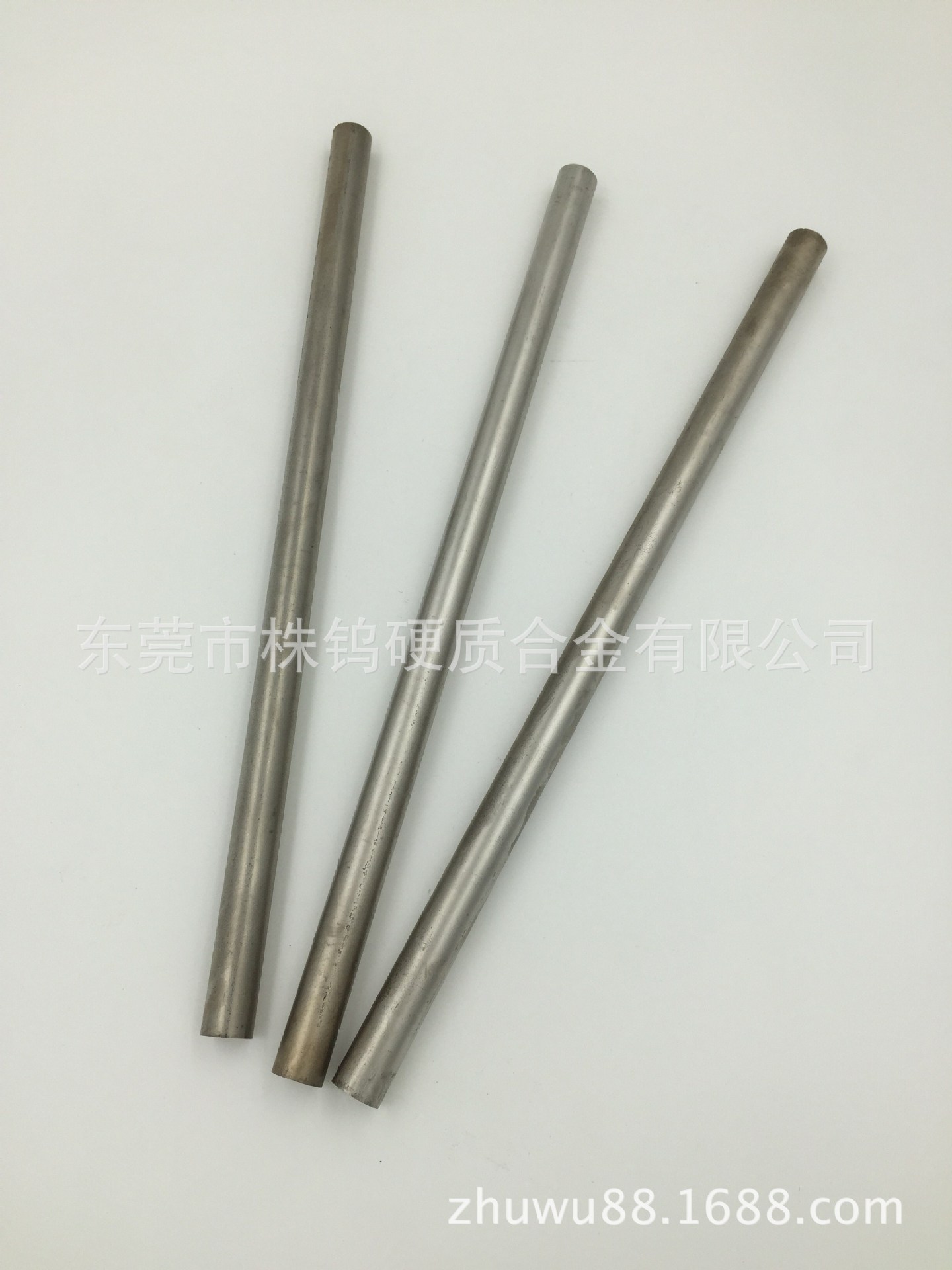 Alloy Manufacturers Produce Yl10.2 Round Rod High-Quality Carbide Tungsten Steel Fine Grinding Rod with Strong Bending Resistance