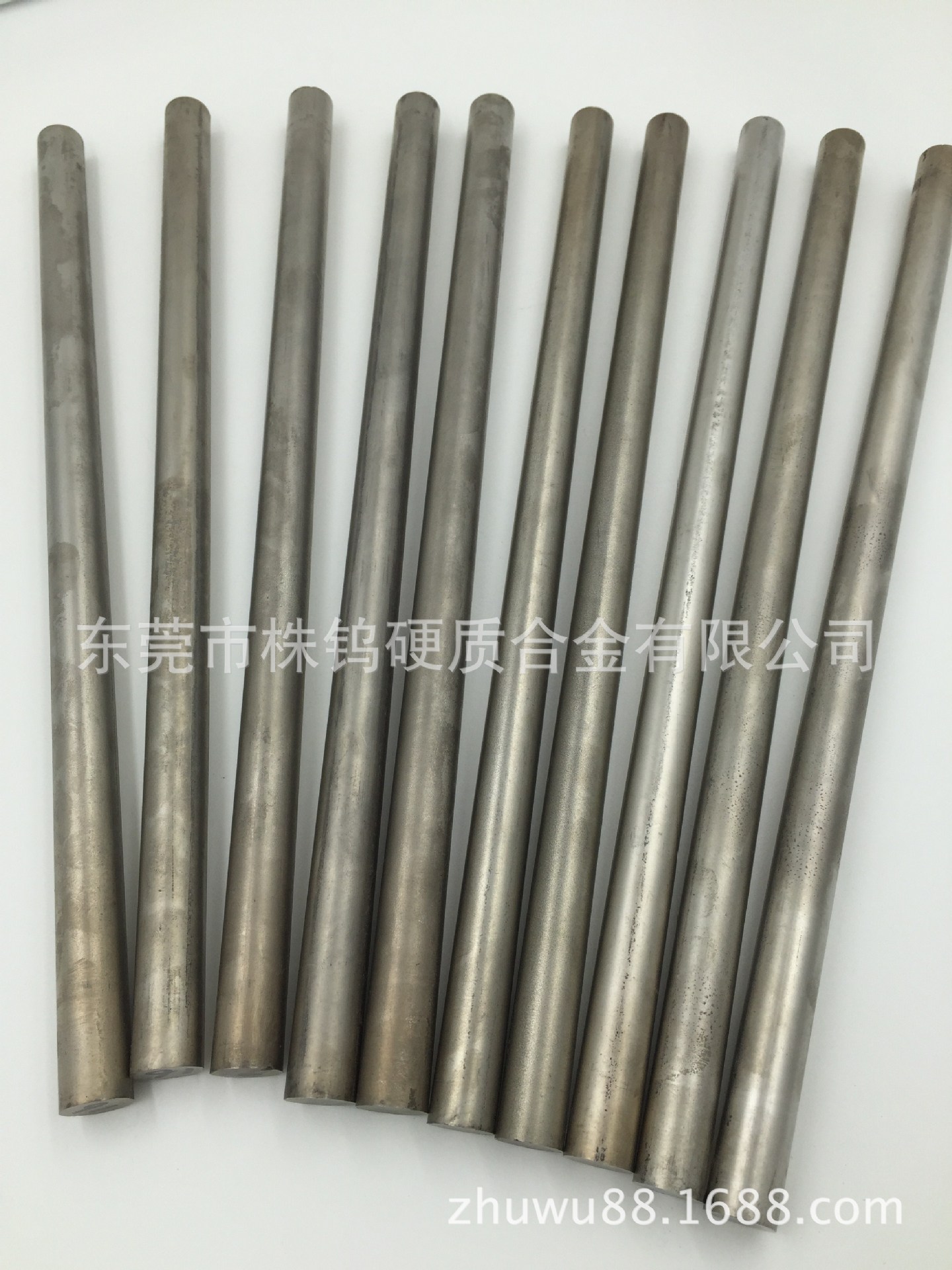 Alloy Manufacturers Produce Yl10.2 Round Rod High-Quality Carbide Tungsten Steel Fine Grinding Rod with Strong Bending Resistance
