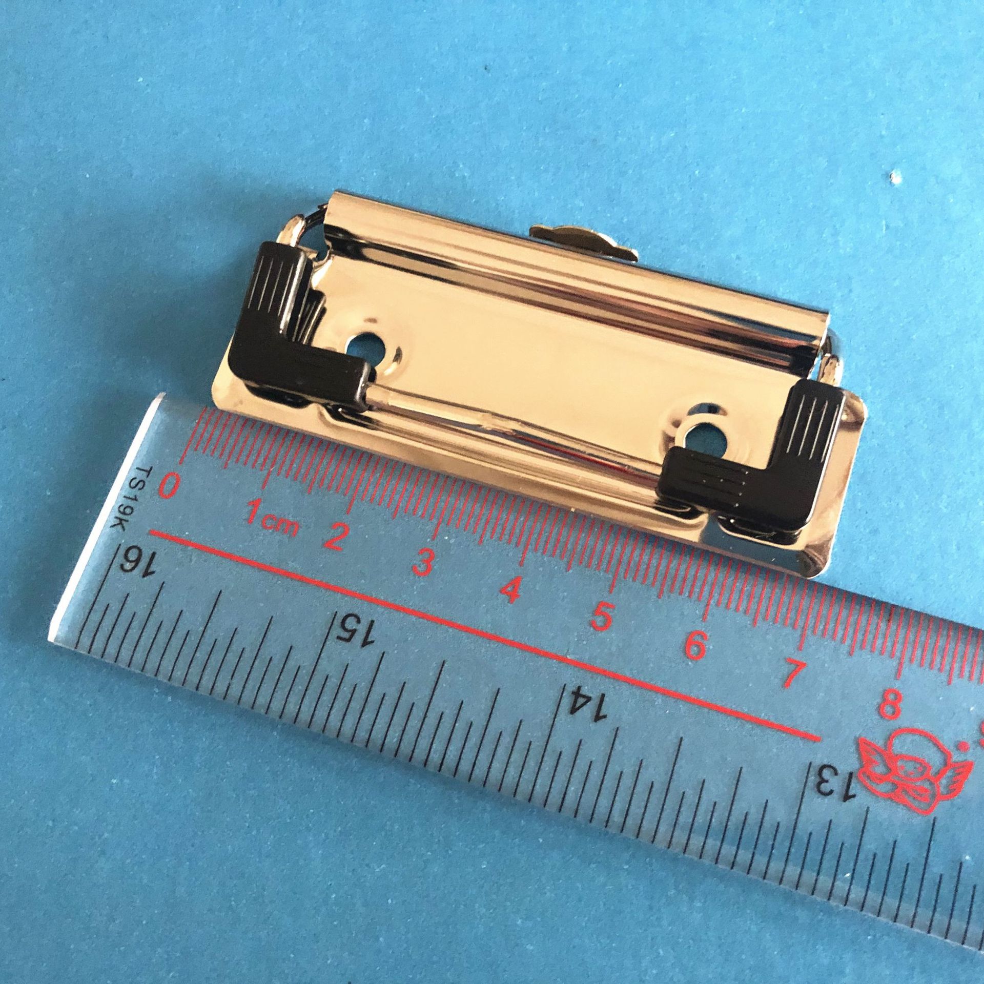 Lustong hardware A4 folder accessories 7cm plate clip flat clip iron clip metal binding clip wholesale