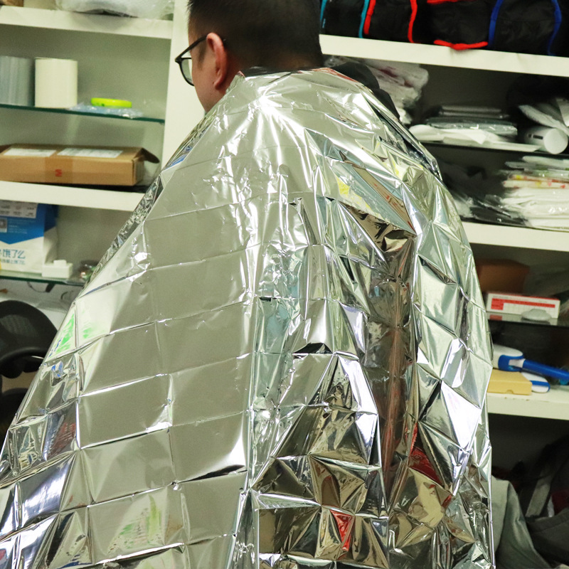 Outdoor Portable Emergency Blanket Multifunctional First Aid Insulation Blanket 210*130 Life-Saving Survival Blanket Ready-Made Factory