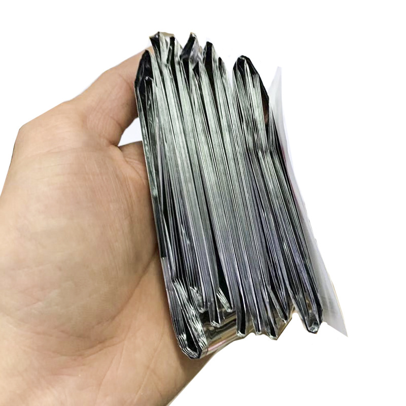 Outdoor Portable Emergency Blanket Multifunctional First Aid Insulation Blanket 210*130 Life-Saving Survival Blanket Ready-Made Factory