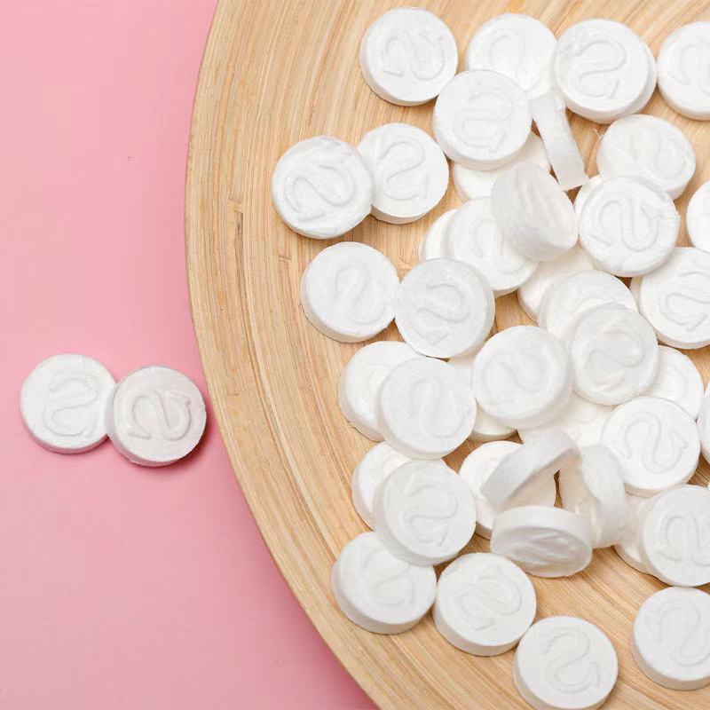 Factory wholesale compressed mask paper buckle spa silk ultra-thin beauty salon pure cotton disposable grimace film genuine goods