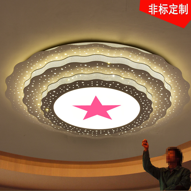 Проект по строительству партии Индивидуальная потолочная лампа для большого зала Пятиконечная звезда Лампа для гостиной Лампа для зала конференций Производитель светодиодных ламп