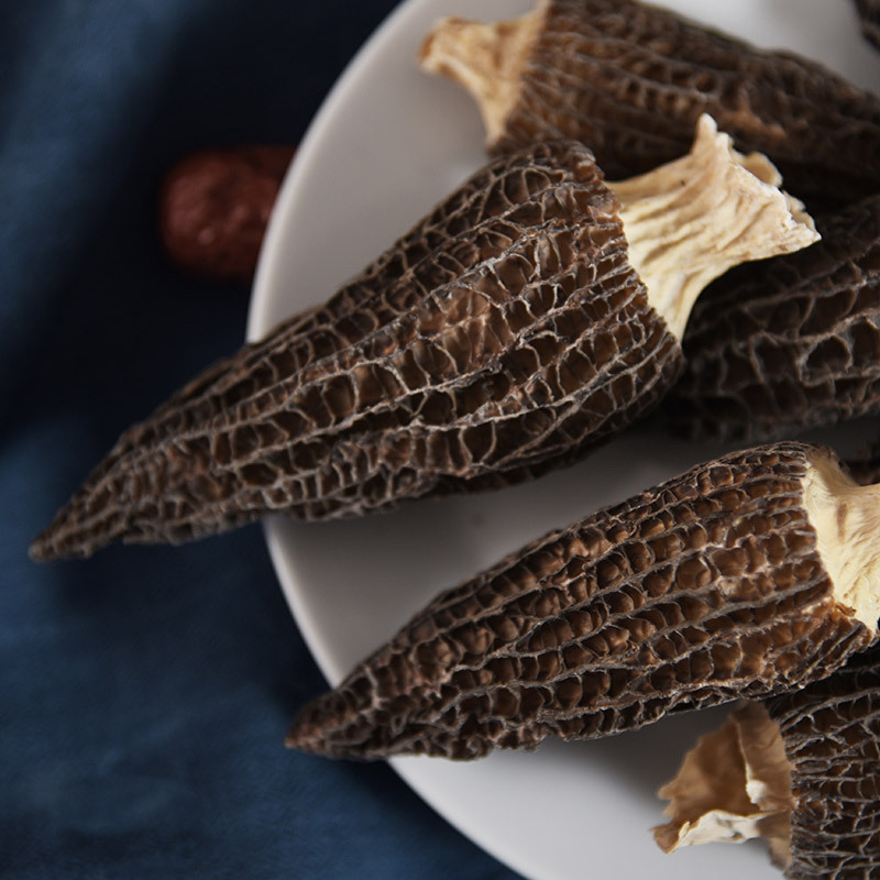 Wholesale Processing of 50g of Yunnan Specialty Non-Sulfur Smoked Morel Mushrooms with Short Stems