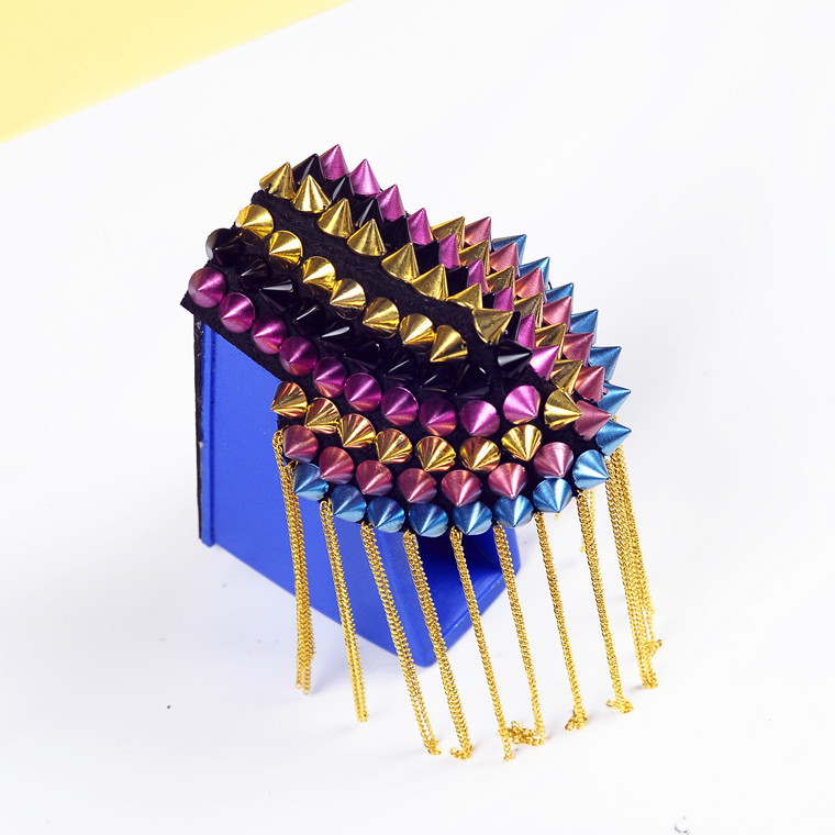 Rivet three-dimensional European and American nightclub fashion retro epaulettes punk pointed cone rivet tassel epaulettes epaulettes jewelry
