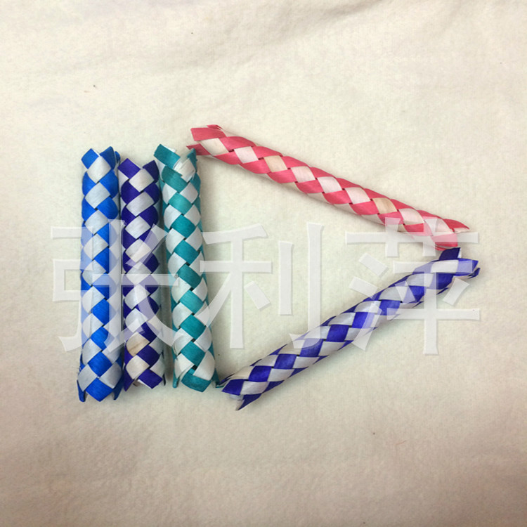 Supply China Wooden Finger Cover, Woven Goods, Wooden Woven Goods, Woven Children's Toys