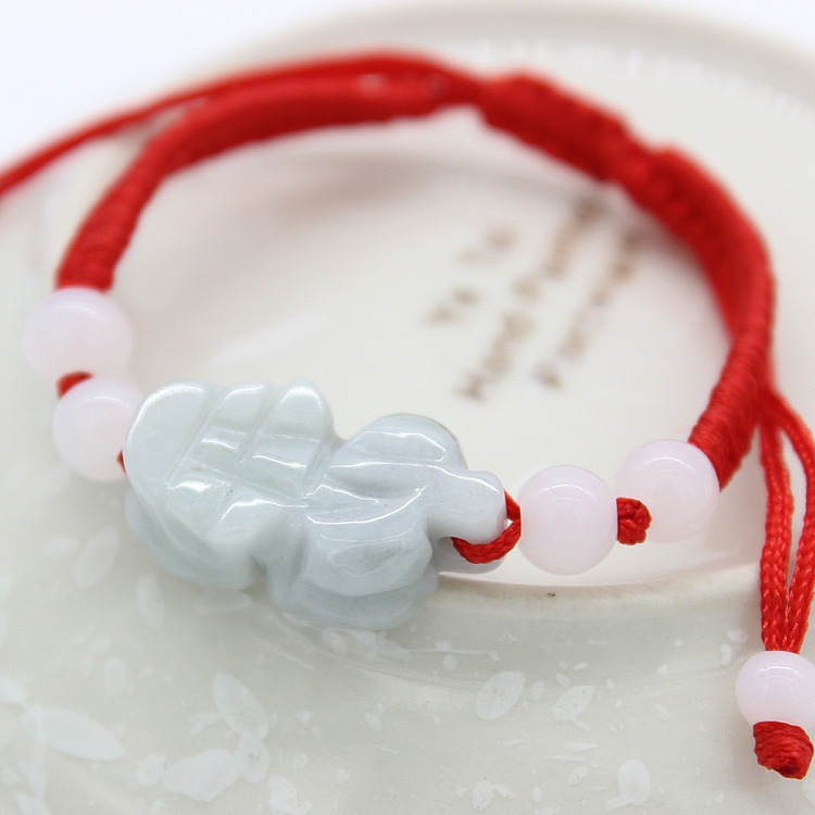 New jade bracelet hand-woven men's and women's best friend red rope jewelry New Year fortune transfer brave hand rope