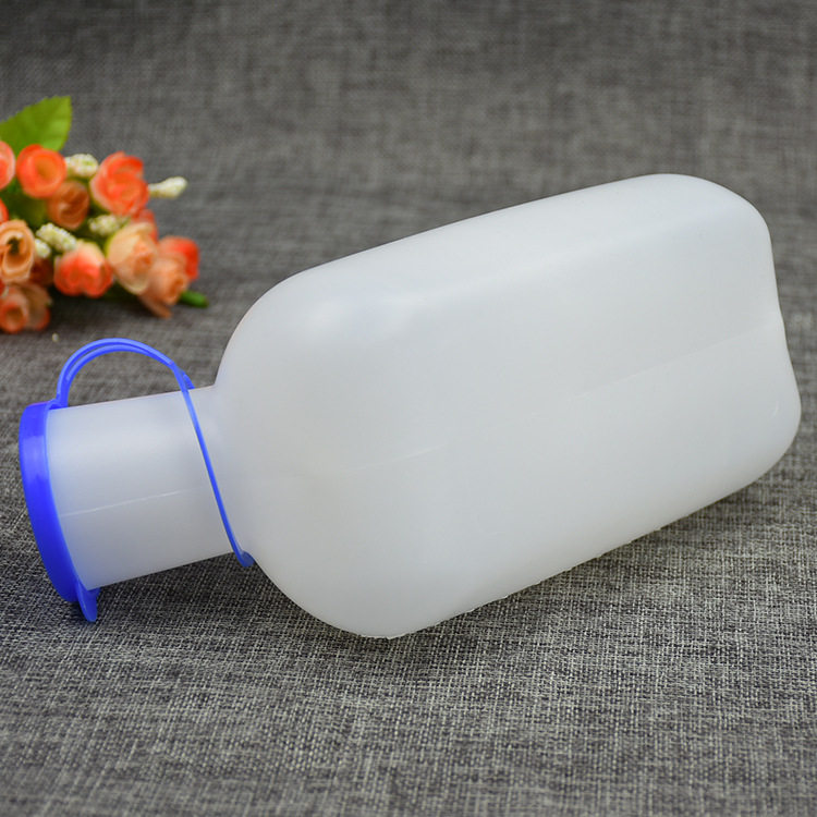 Manufacturer Supplies Plastic Urinal with Lid, Urinal, Urinal, Potty, 1200ml Chamber Pot, Leak-Proof