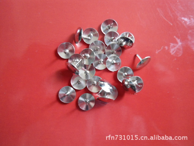 Производители поставляют креативные имитационные золотые не пластиковые кнопки, аксессуары для домашнего хозяйства, декоративные кнопки