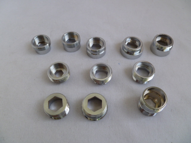 Faucet accessories bubbler water purifier water purifier adapter external teeth internal teeth 4 points to M22 fine teeth connector