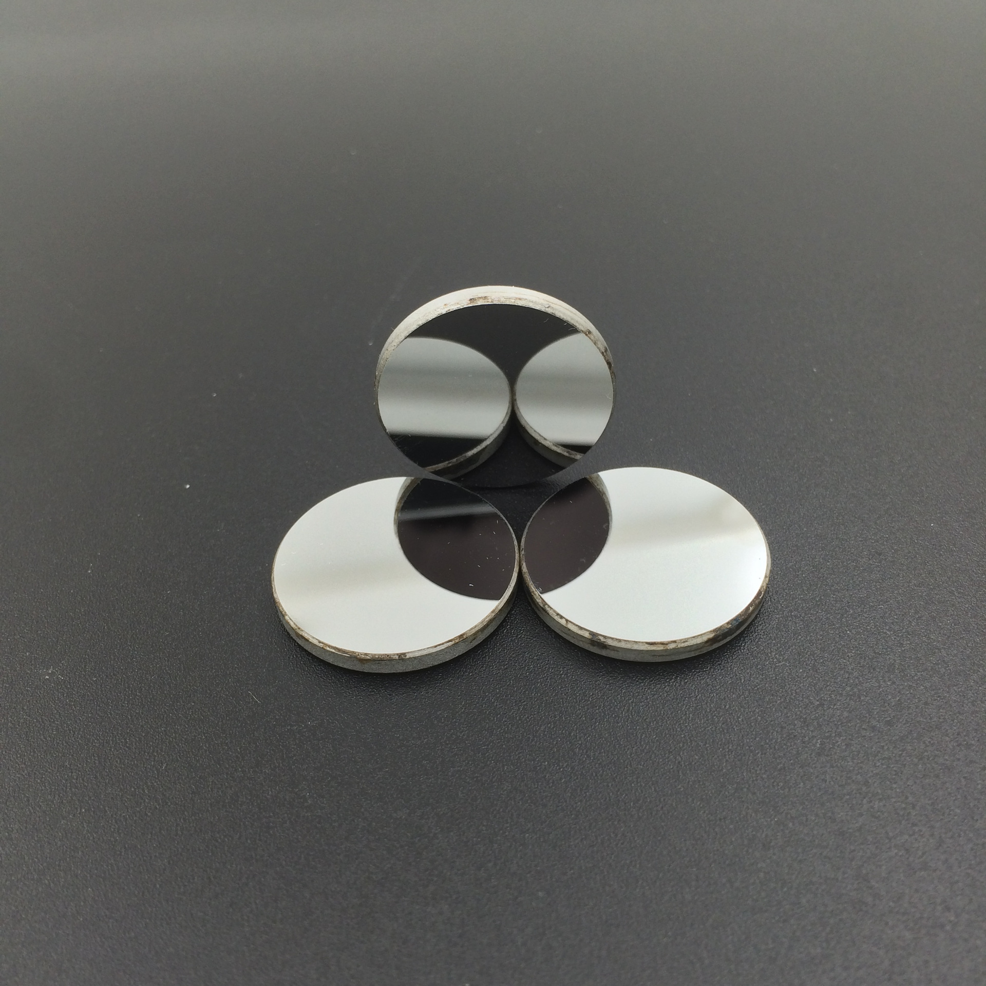 Prohibited Export / Co2 Laser Reflective Lens Molybdenum Metal Laser Reflective Mirror High Heat Resistance and Reflectivity