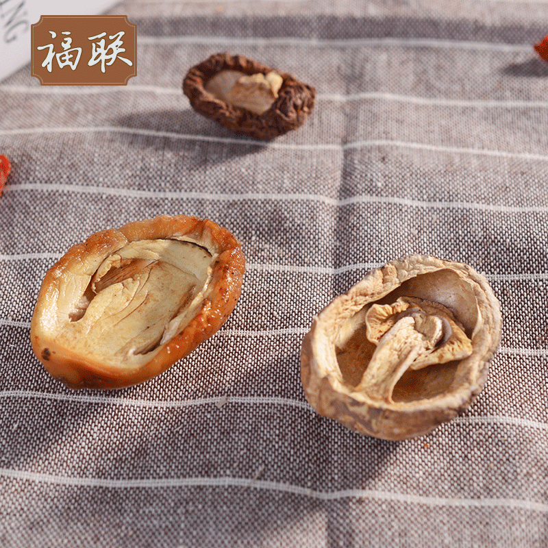 Fujian Gutian specialty straw mushroom umbrella-shaped complete taste delicious straw mushroom factory wholesale 500g